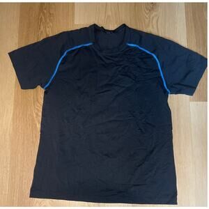 Lululemon Athletica Men's Short Sleeve Shirt